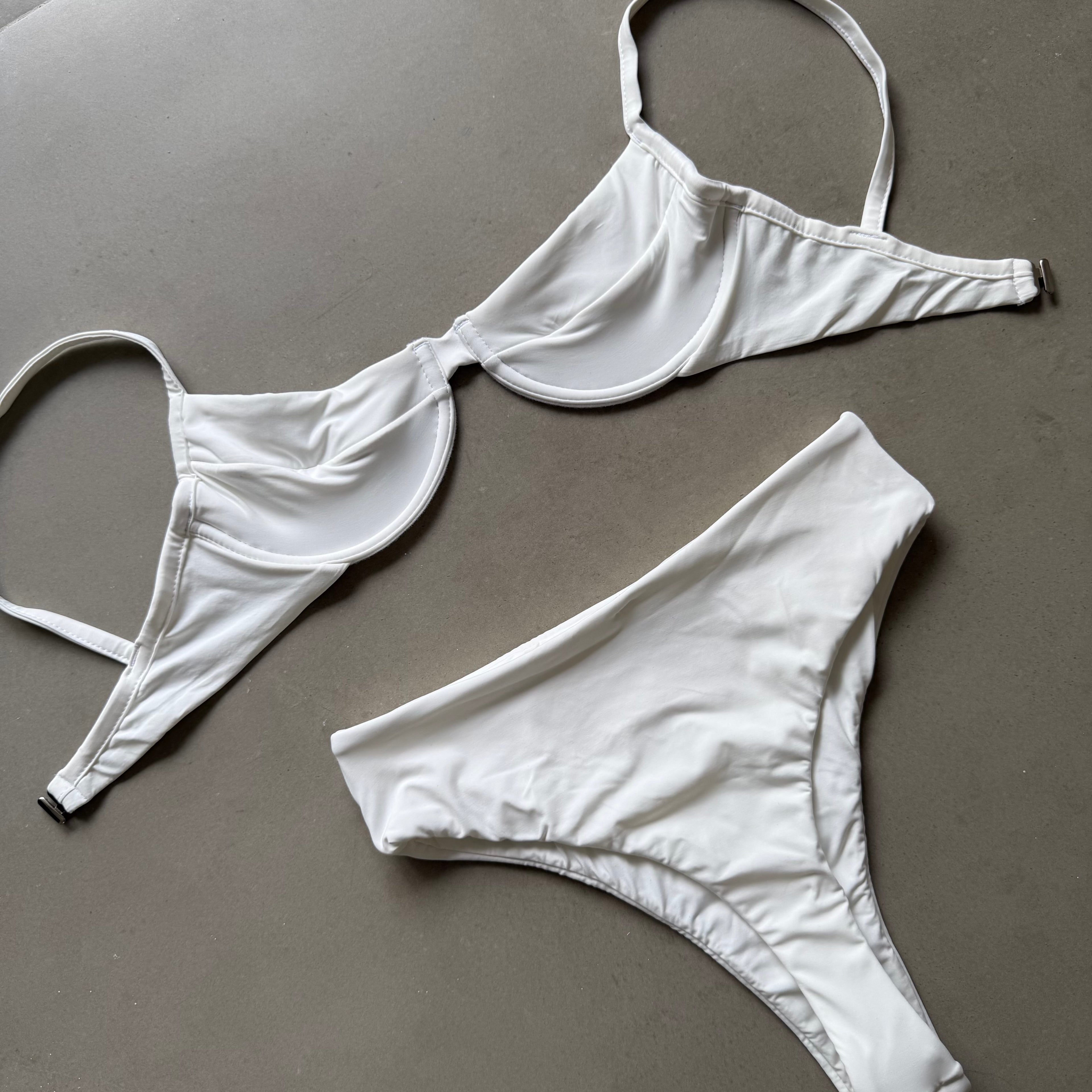 Conjunto Frida + Hawaii Chantilly