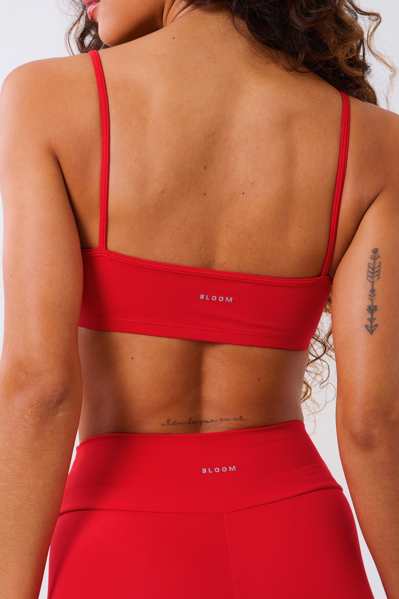 Top Essentials Red