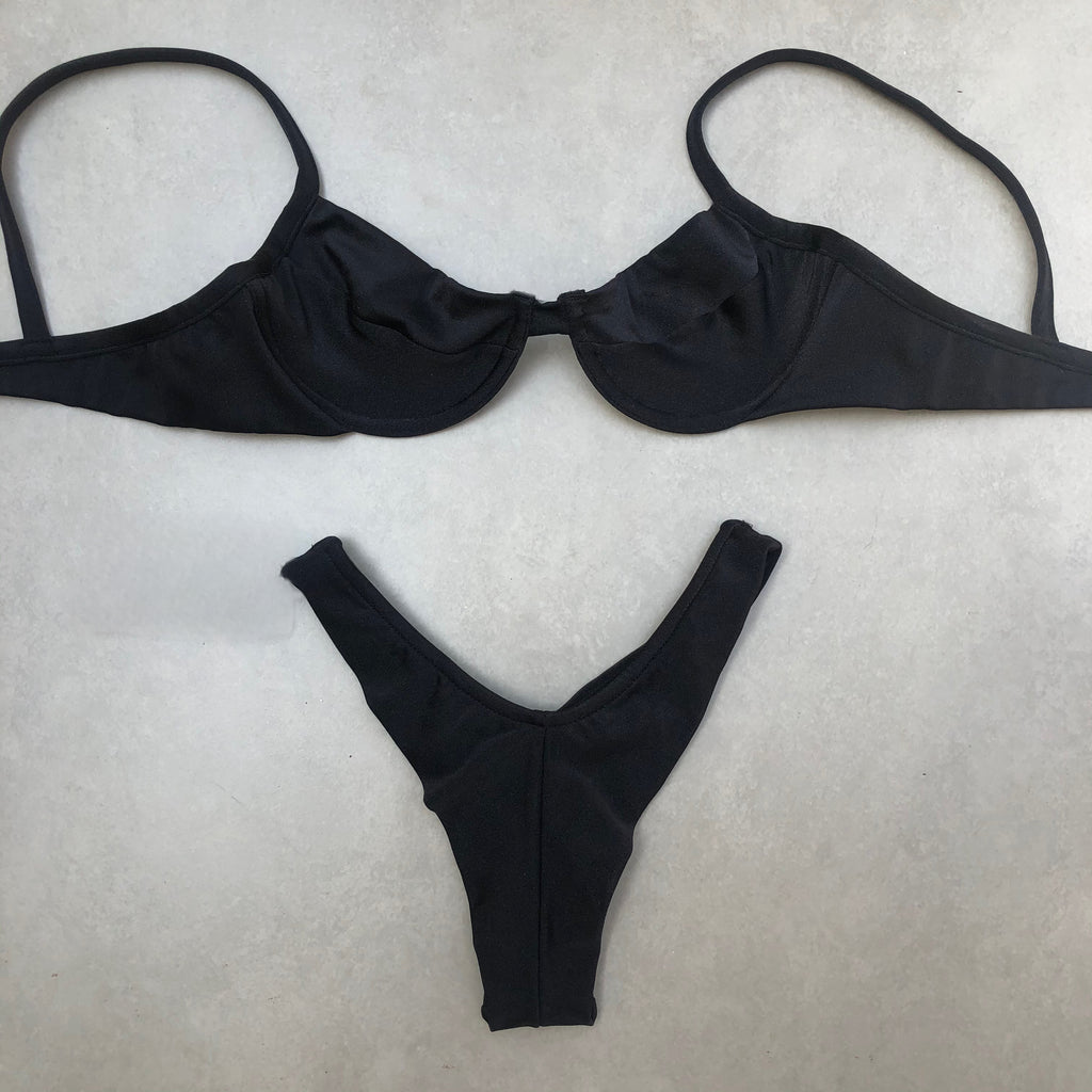 Conjunto Frida Black