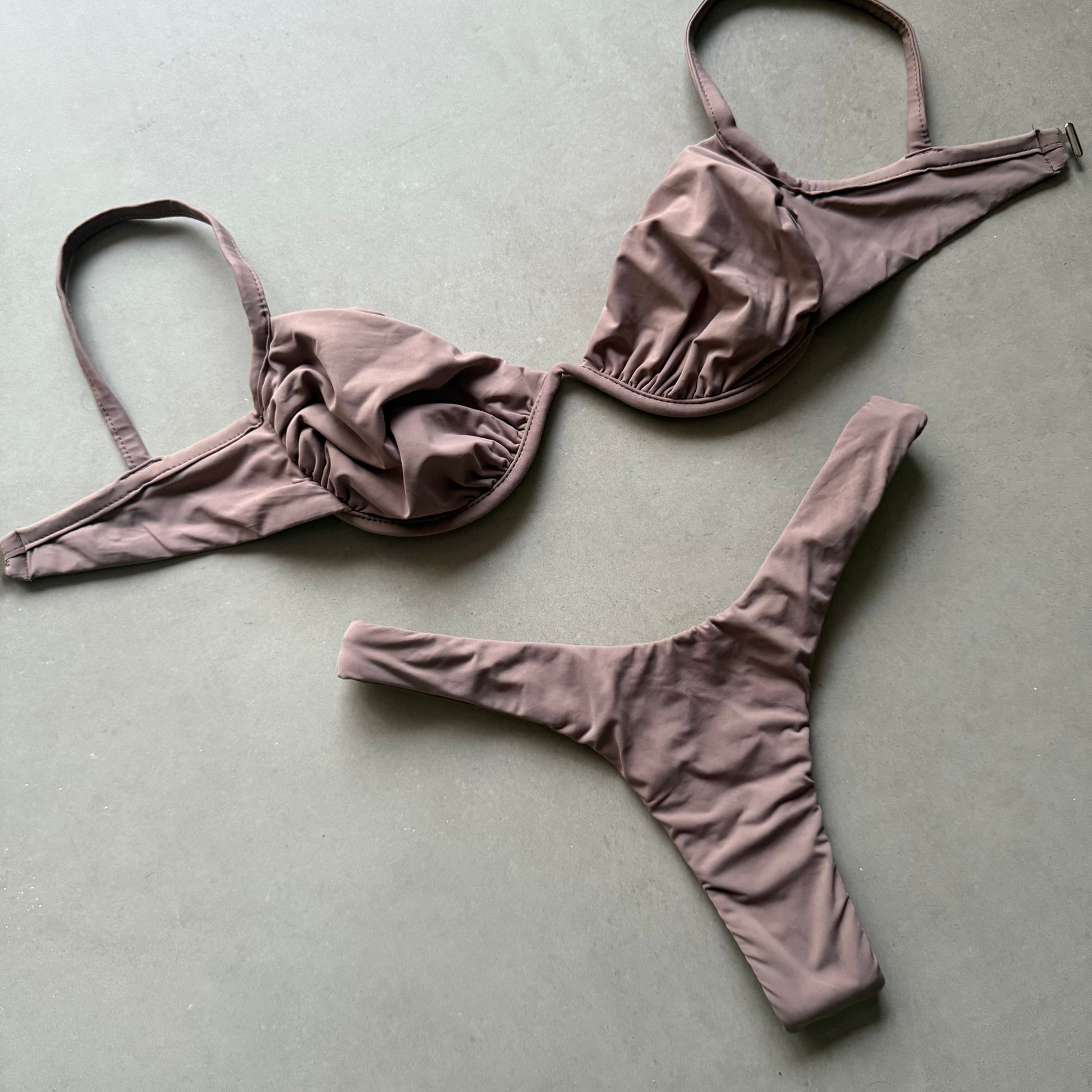 Conjunto Pipe Hazel