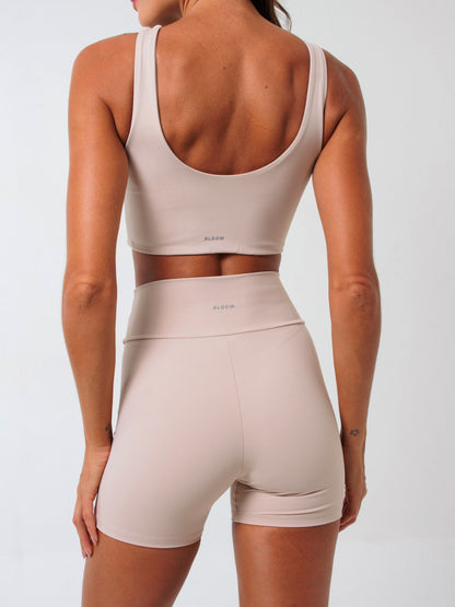 Cropped Essentials Pancake