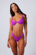 Conjunto Frida Violet (canelado)