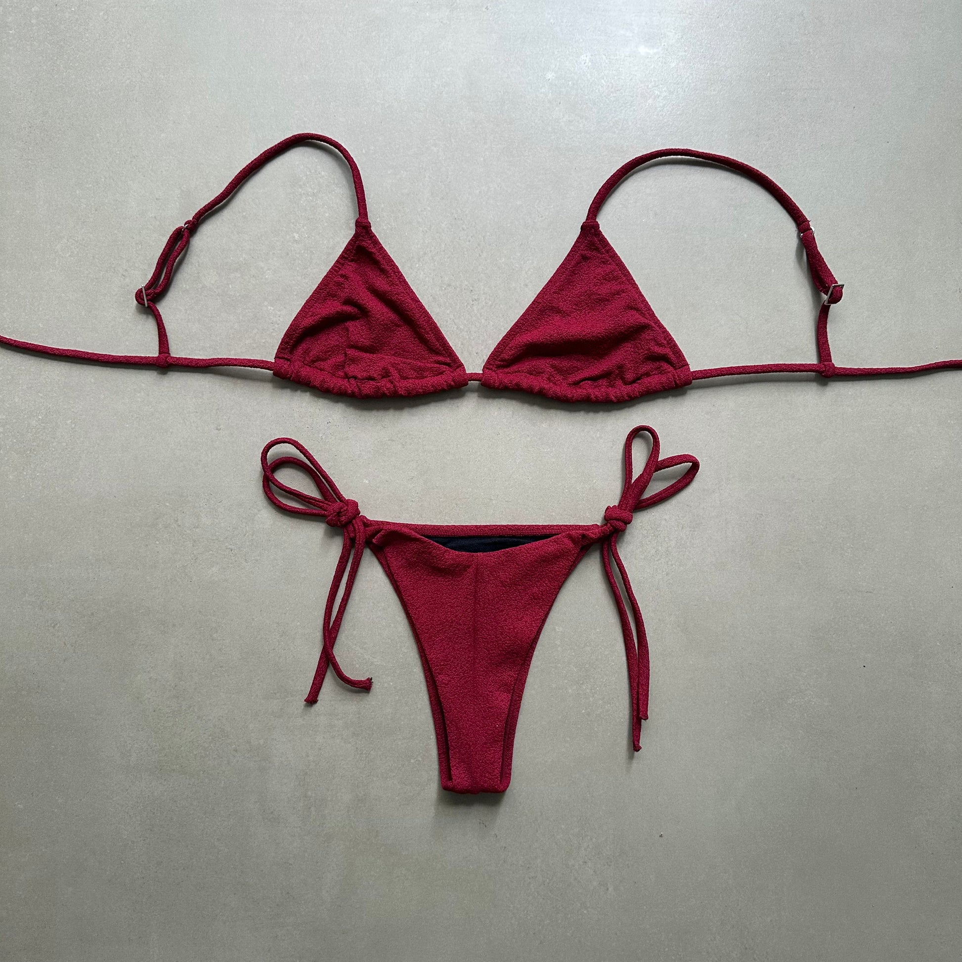 Bottom Tulum Wine 22’ (textura)