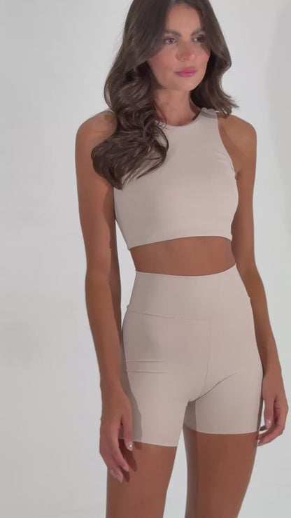Cropped Essentials Pancake