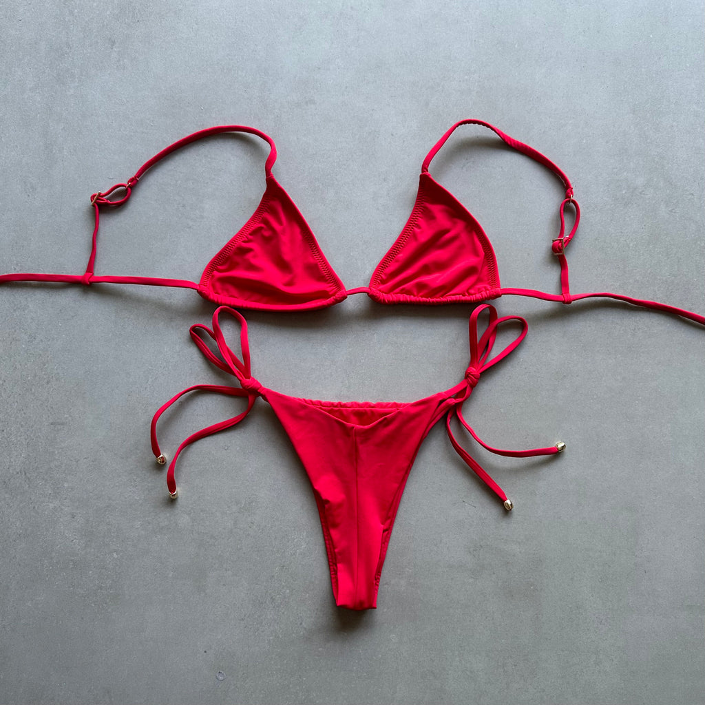 Bottom Tulum Red 22’