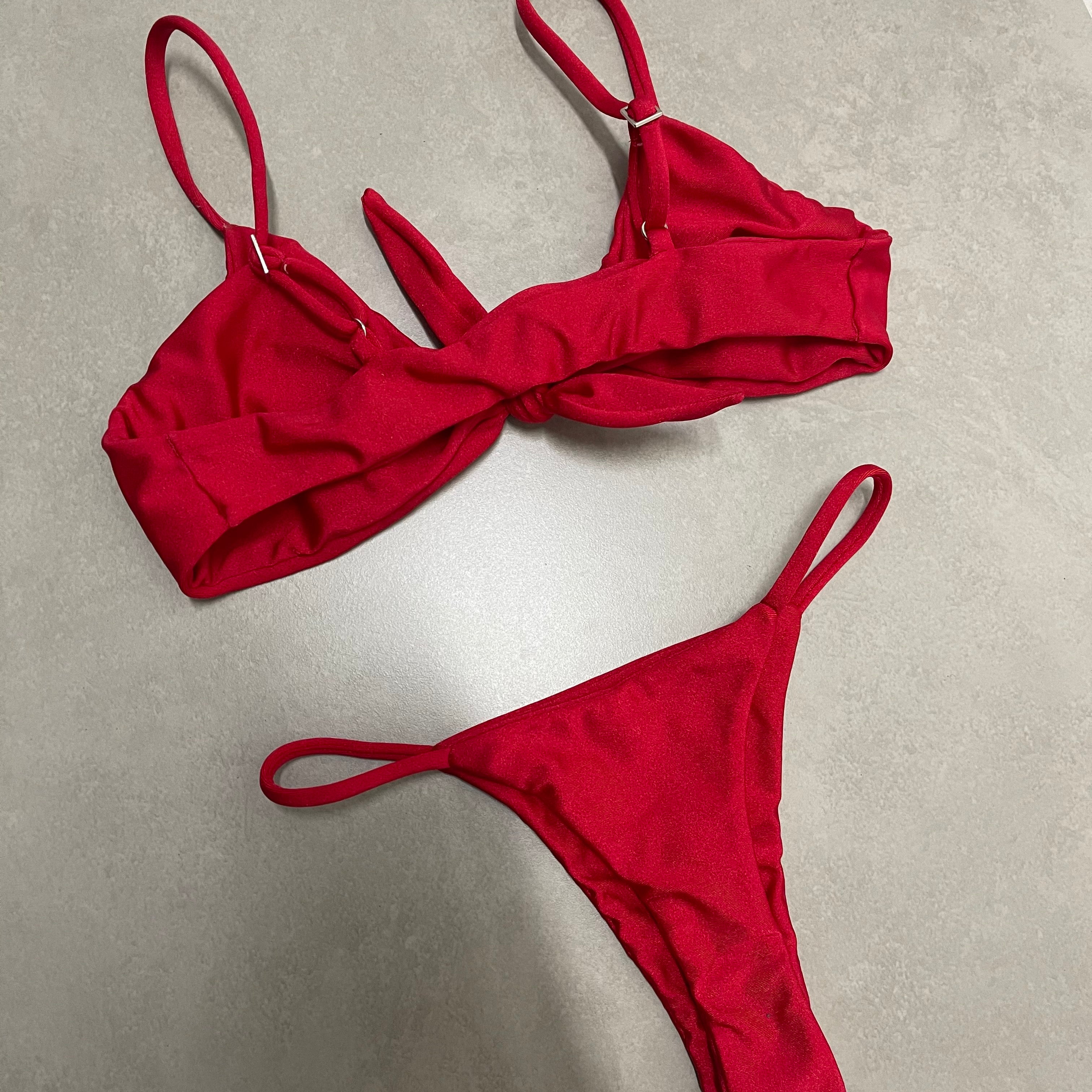Bottom Santorini Red