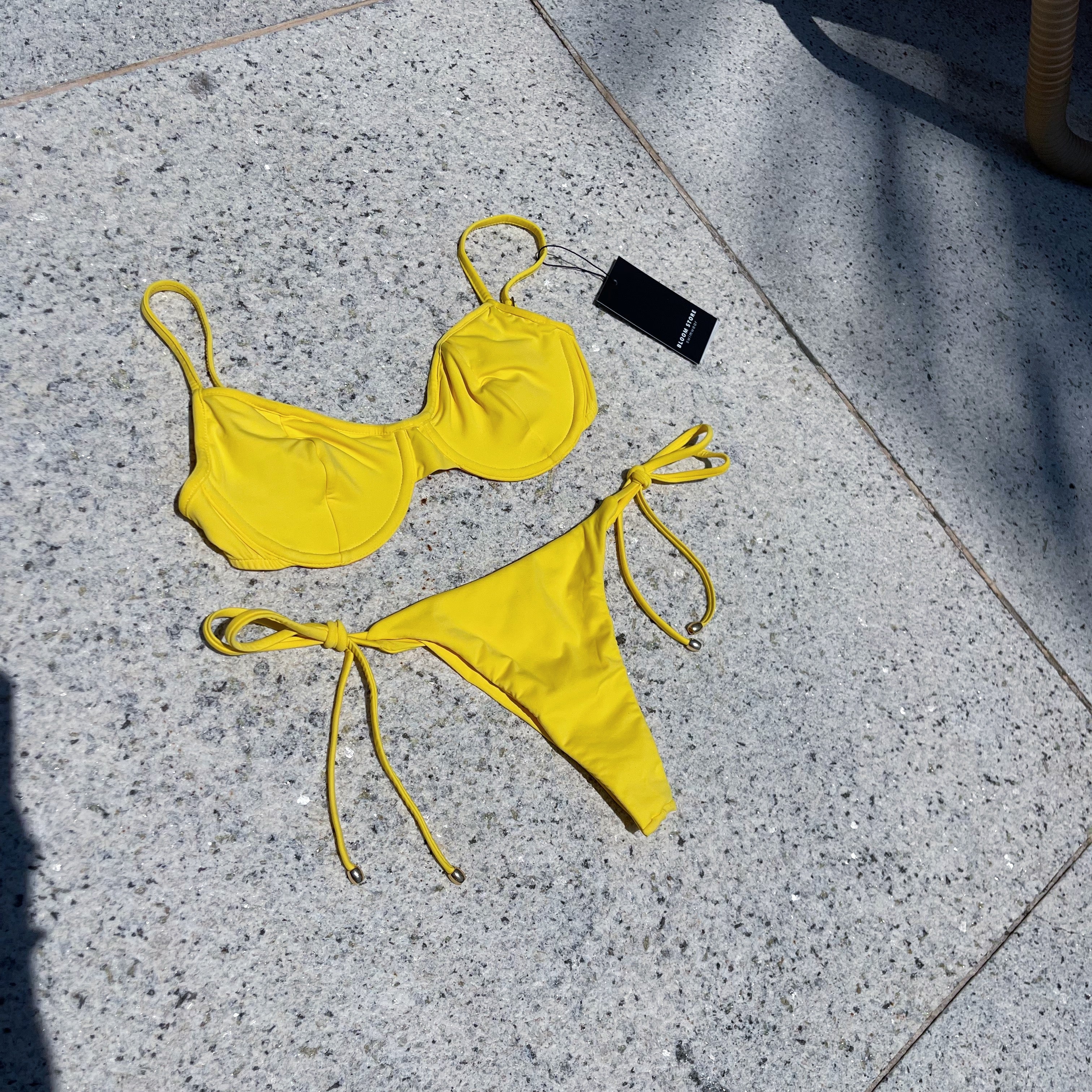 Bottom Tulum Yellow 22’