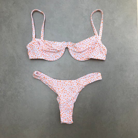 Conjunto Frida Bolinha
