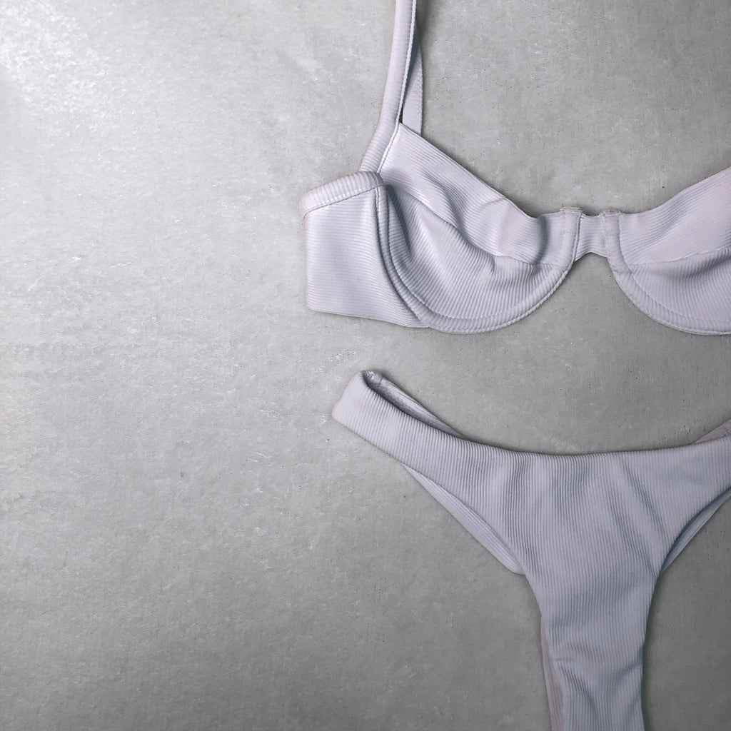 Frida White Bottom (ribbed)