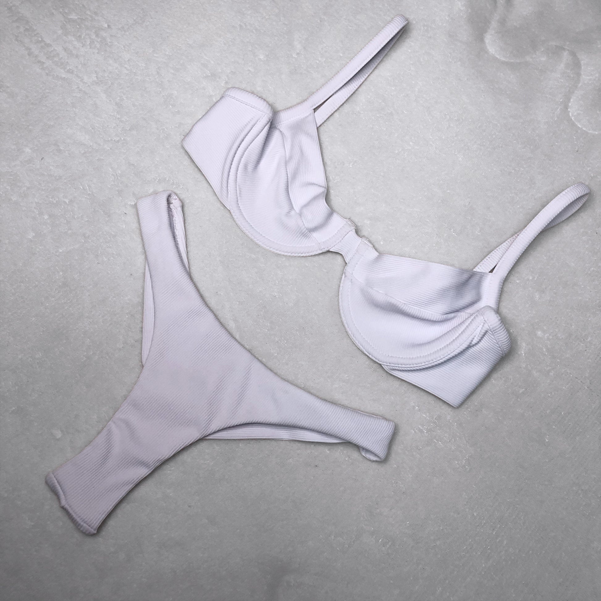 Bottom Frida White (canelado)