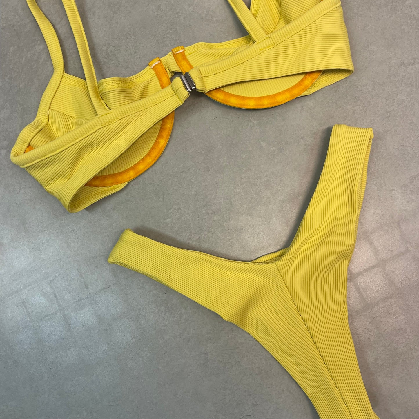 Bottom Frida Yellow (canelado)