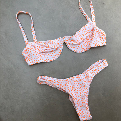 Conjunto Frida Bolinha
