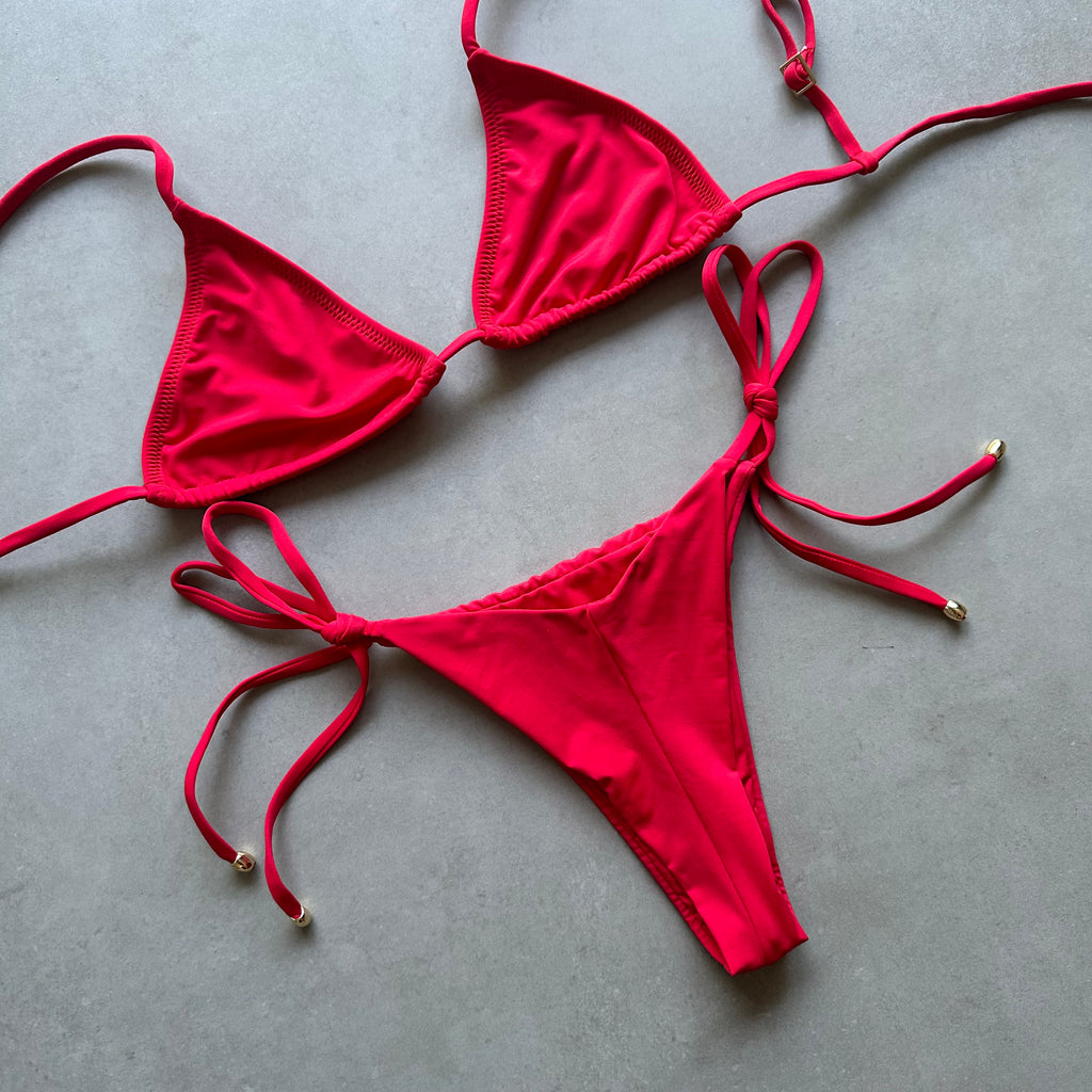 Bottom Tulum Red 22’