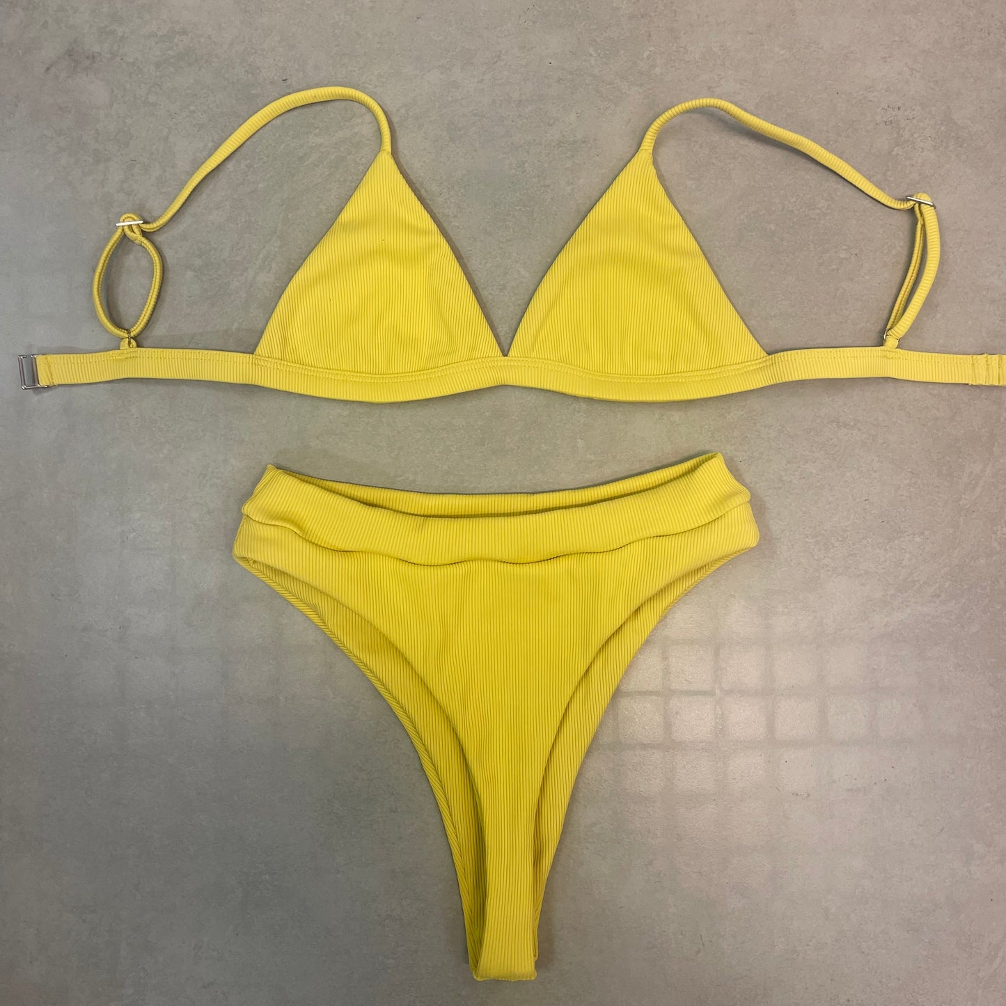 Conjunto Sofia + Maya Yellow (canelado)