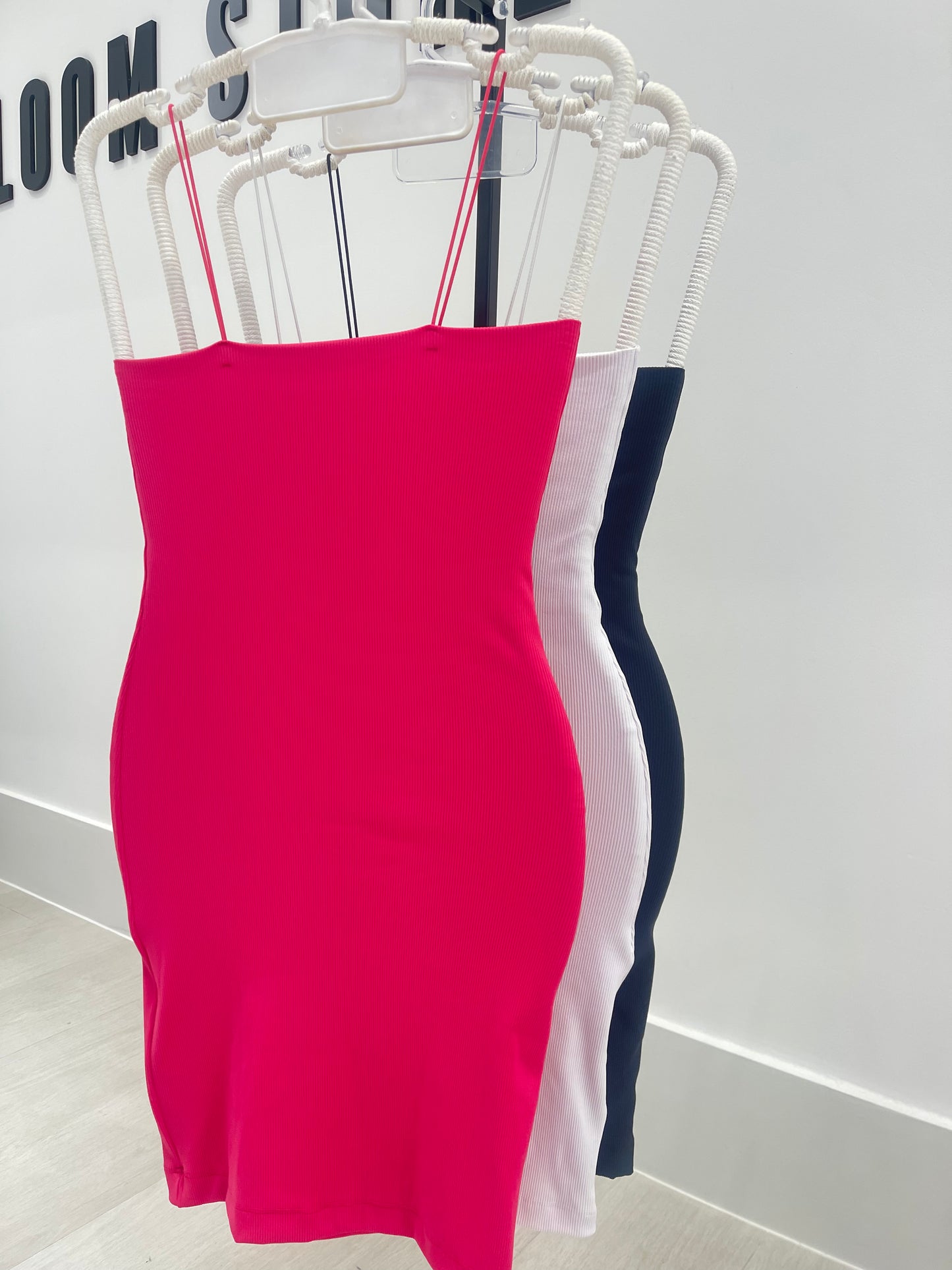 Vestido Tiffany Pink (canelado)