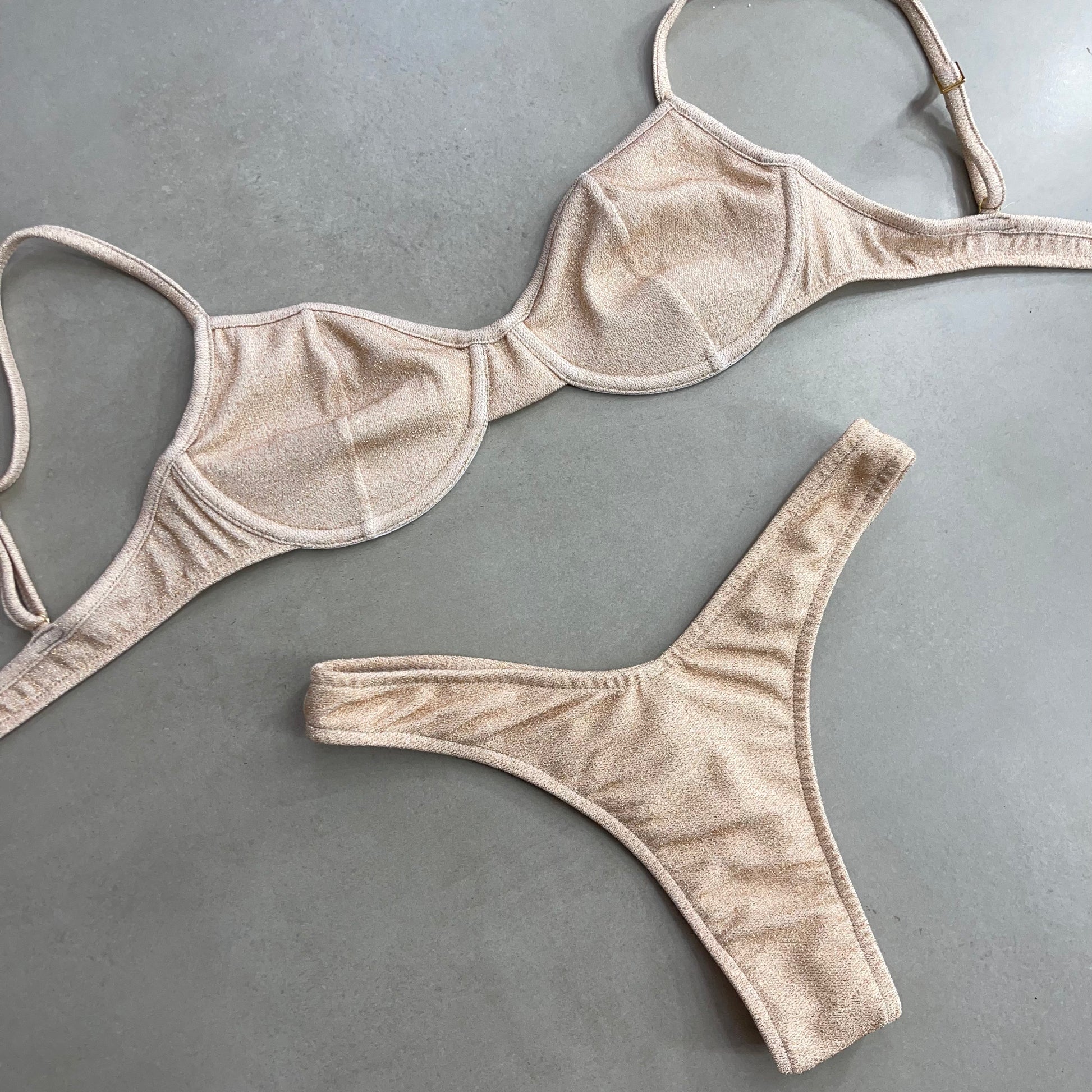 Bottom Lana Gold (lurex)